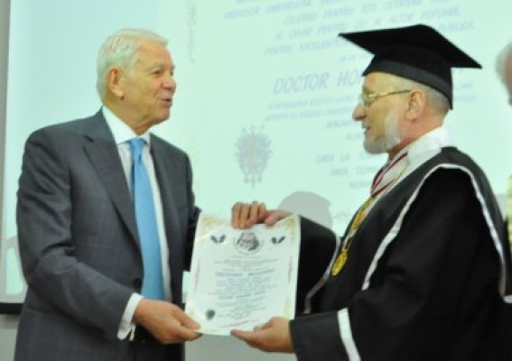 Şeful SIE, Teodor Meleşcanu, a primit titlul de 